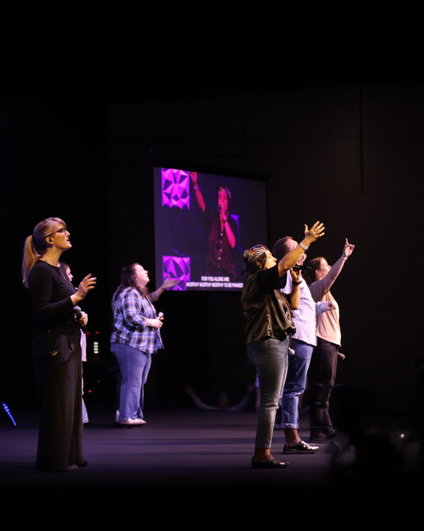 Covenant-Worship-Team